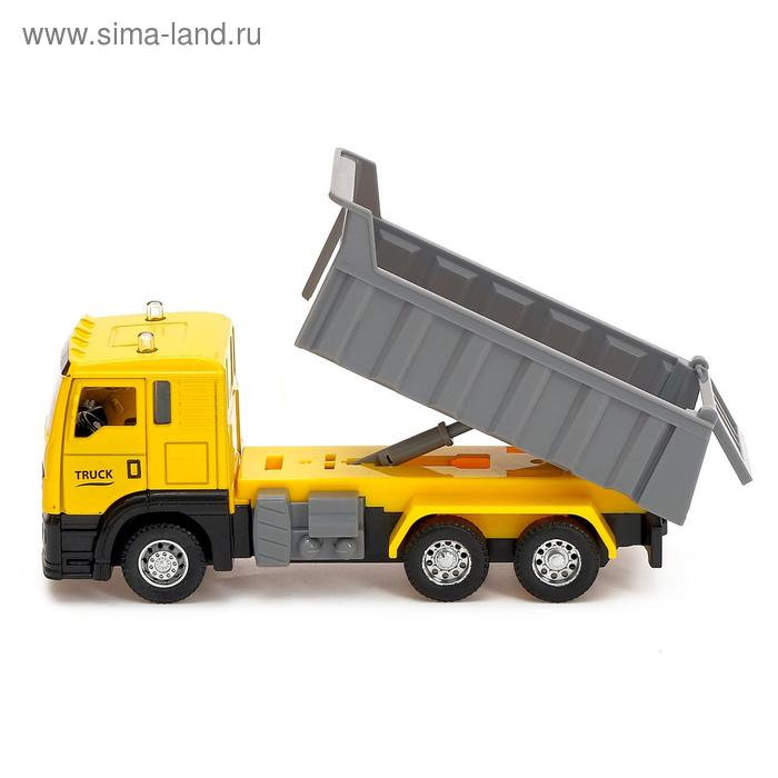 Парковка &laquo;Стройка&raquo; с машинкой и рацией, световые и звуковые эффекты, МИКС