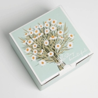 Коробка‒пенал, упаковка подарочная, &laquo;Ромашки&raquo;, 15 х 15 х 7 см