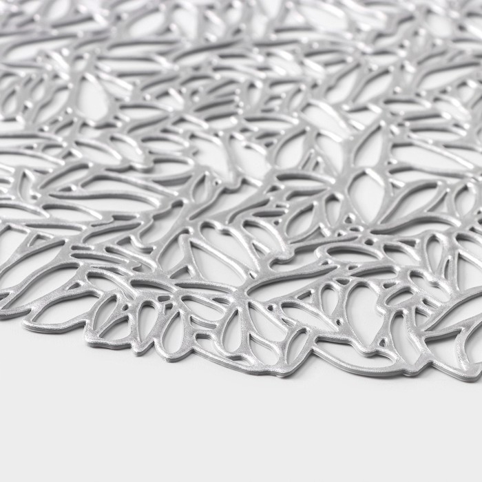 Салфетка сервировочная на стол &laquo;Манифик&raquo;, d=38 см, цвет серебряный