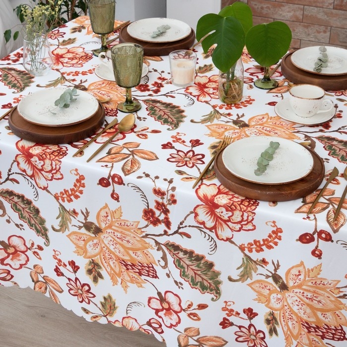 Скатерть Доляна &laquo;Летние цветы&raquo; 145х220 см, 100% п/э