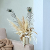 Перо павлина для декора 1 шт., размер — от 70 до 80 см Перо павлина для декора 1 шт., размер — от 70 до 80 см