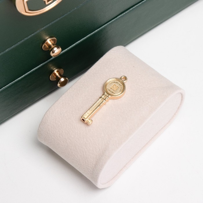 Шкатулка кожзам для украшений Шкатулка кожзам для украшений "Стёганая с рамкой" зелёная 23х17х13,5 см