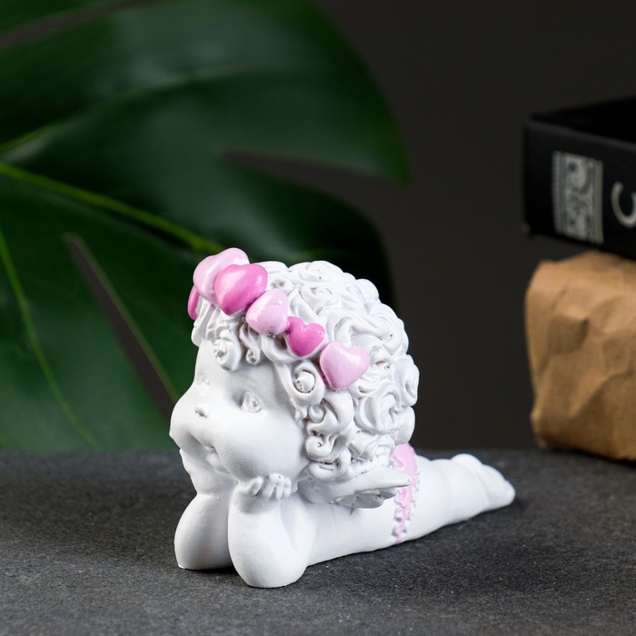 Фигура Фигура "Ангел лежит личико на ручках" 8х5,5х6,5см