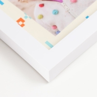 Фоторамка пластик на 4 фото 10х15 см "Корона. Маленький ангел" с прищепками белая 64х27 см Фоторамка пластик на 4 фото 10х15 см "Корона. Маленький ангел" с прищепками белая 64х27 см