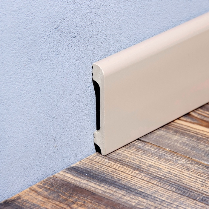 Плинтус напольный 8 UHD 05/80 13х80х2400 мм, песочный Плинтус напольный 8 UHD 05/80 13х80х2400 мм, песочный