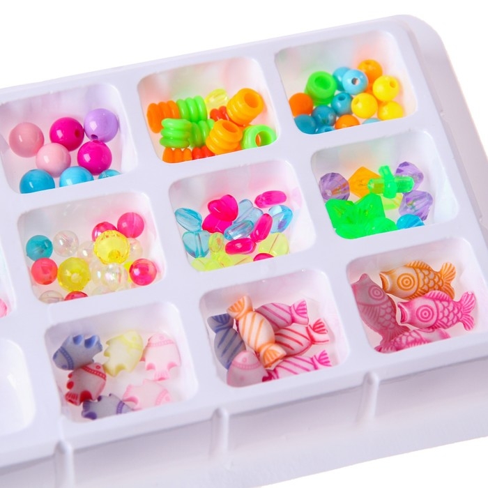 Набор для творчества «Студия украшений» Принцессы Disney, 13 видов бусин Набор для творчества «Студия украшений» Принцессы Disney, 13 видов бусин