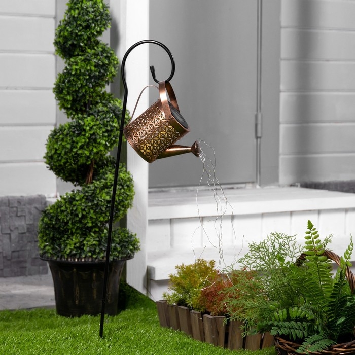 Садовый светильник на солнечной батарее &laquo;Лейка&raquo;, 21.5 &times; 16 &times; 10.5 см, 37 LED, свечение тёплое белое