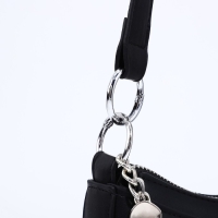 Сумка-багет на молнии, цвет чёрный Сумка-багет на молнии, цвет чёрный