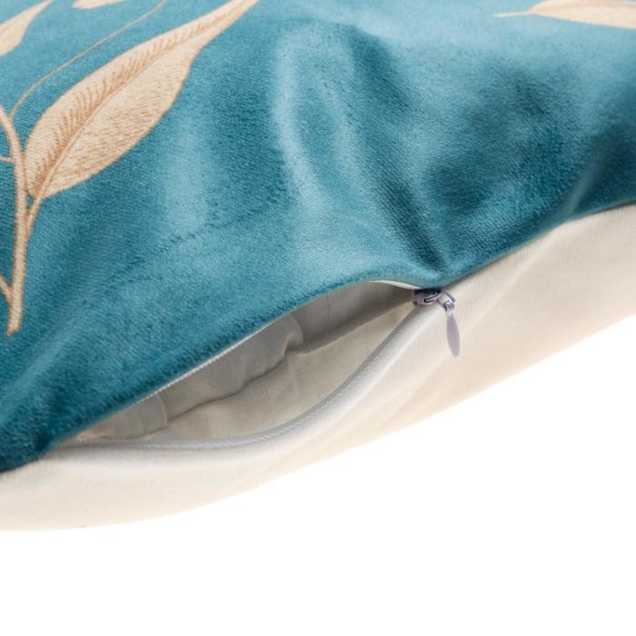 Наволочка декоративная Этель &laquo;Птица&raquo; 40х40 см, велюр, 100% п/э