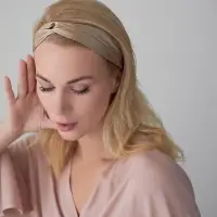 Повязка для волос Essential, бежевая Повязка для волос Essential, бежевая