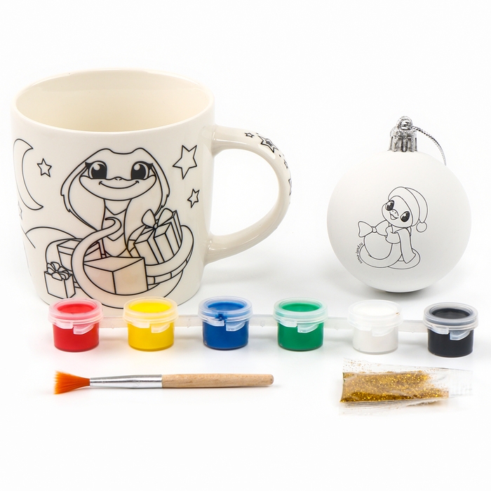 Новогодняя кружка под раскраску с ёлочным шаром &laquo;Новый год! Змея с подарками&raquo;, 300 мл, набор для творчества, символ года 2025