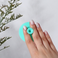 Щётка для умывания &laquo;Круг&raquo;, на присоске, d = 5,5 см, цвет бирюзовый