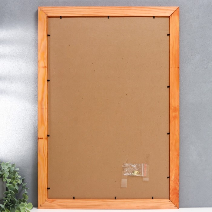 Фоторамка 40х60 см орех пр. № 3 (пластиковый экран) Фоторамка 40х60 см орех пр. № 3 (пластиковый экран)