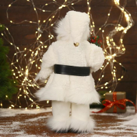 Дед Мороз "В меховом белом костюмчике, с мешком" двигается, 20х40 см Дед Мороз "В меховом белом костюмчике, с мешком" двигается, 20х40 см