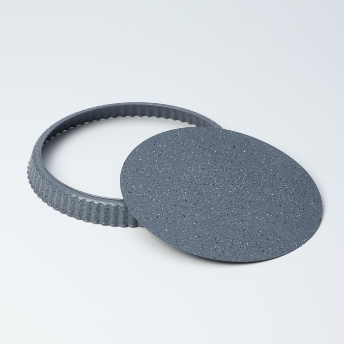 Форма для выпечки Доляна, d=28 см, съёмное дно, антипригарное покрытие, цвет серый Форма для выпечки Доляна, d=28 см, съёмное дно, антипригарное покрытие, цвет серый