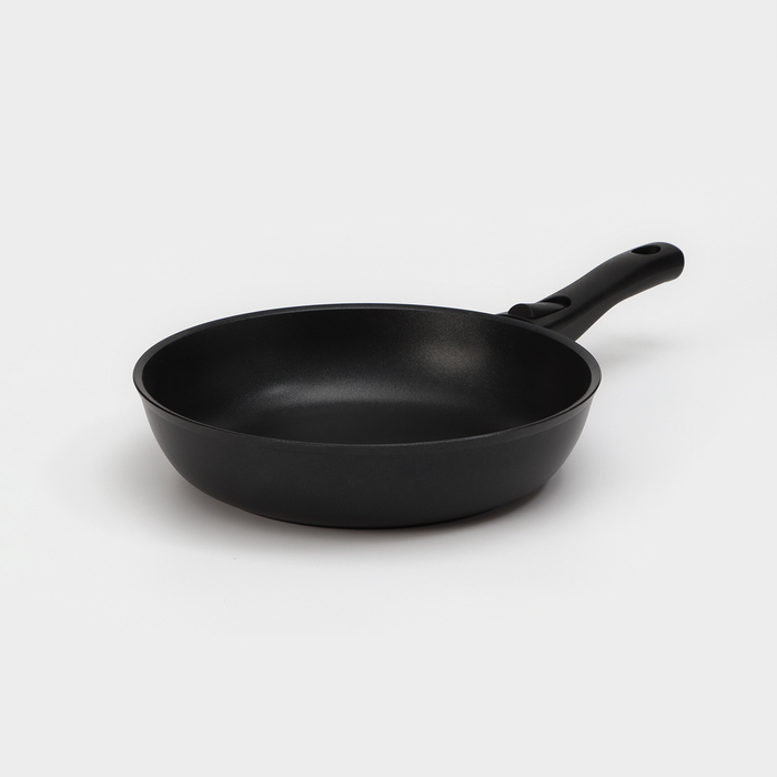 Сковорода &laquo;Традиция&raquo;, d=26 см, стеклянная крышка, съёмная ручка, антипригарное покрытие, цвет чёрный