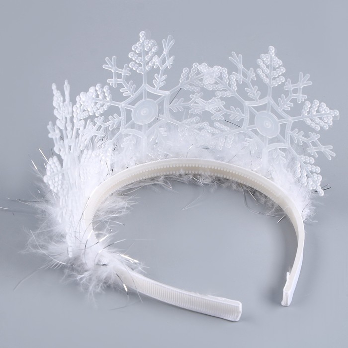 Корона &laquo;Снежинка&raquo;, с пухом