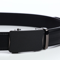 Ремень мужской, ширина 3,6 см, винт, пряжка автомат, цвет чёрный Ремень мужской, ширина 3,6 см, винт, пряжка автомат, цвет чёрный