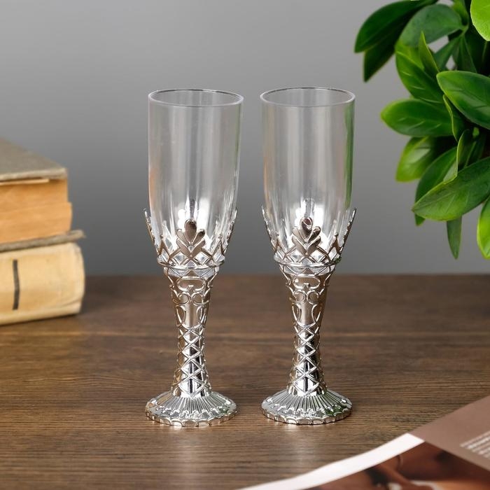 Подсвечник стекло, пластик Подсвечник стекло, пластик "Бокалы" серебро набор 2 шт 10,5х3х3 см