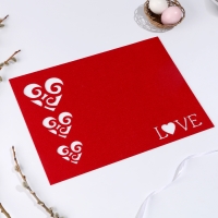 Салфетка &laquo;Сердце&raquo;, цвет красный, фетр, 38х28 см