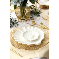 Блюдо фарфоровое Magistro «Раковина», d=25,3 см, цвет белый Блюдо фарфоровое Magistro «Раковина», d=25,3 см, цвет белый