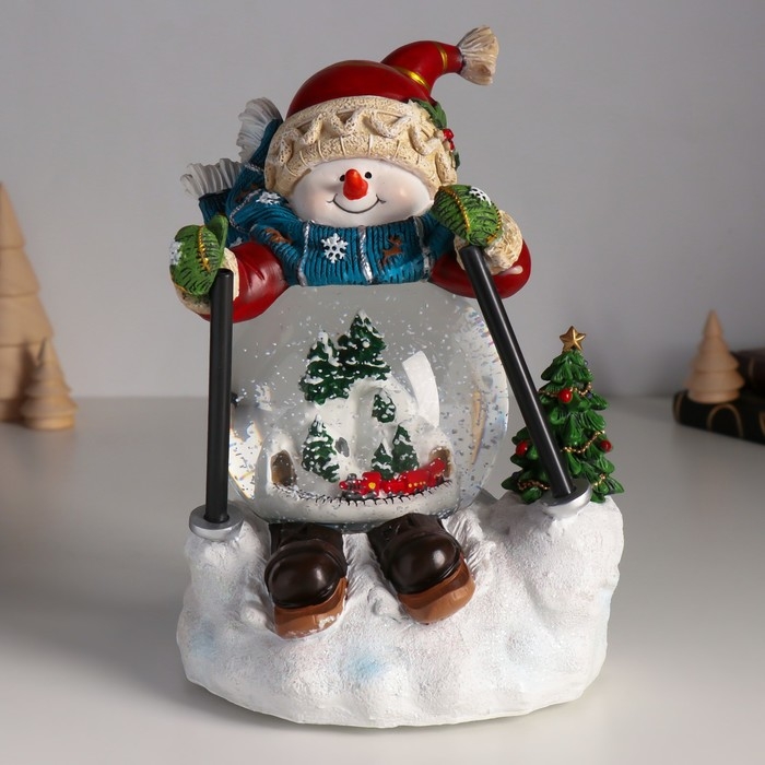 Сувенир полистоун водяной шар музыка, свет Сувенир полистоун водяной шар музыка, свет "Снеговичок на лыжах" d=10 см 15х13,5х21 см