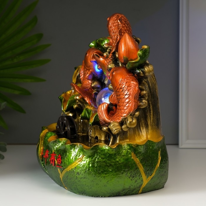 Фонтан настольный от сети, подсветка "Три карпа" 32х29х19 см