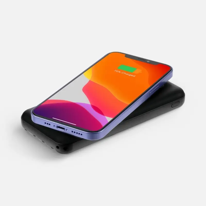 Аккумулятор Omni Qi 10000 мАч, ver.2, черный Аккумулятор Omni Qi 10000 мАч, ver.2, черный