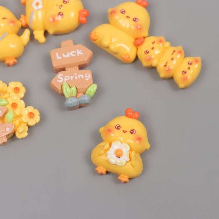 Декор для творчества пластик "Цыплята" ассорти набор 7 шт 2х2х1 см