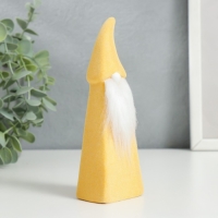 Сувенир керамика "Бородатый гномик в высоком колпаке" жёлтый флок 15,3х3,2х5 см Сувенир керамика "Бородатый гномик в высоком колпаке" жёлтый флок 15,3х3,2х5 см