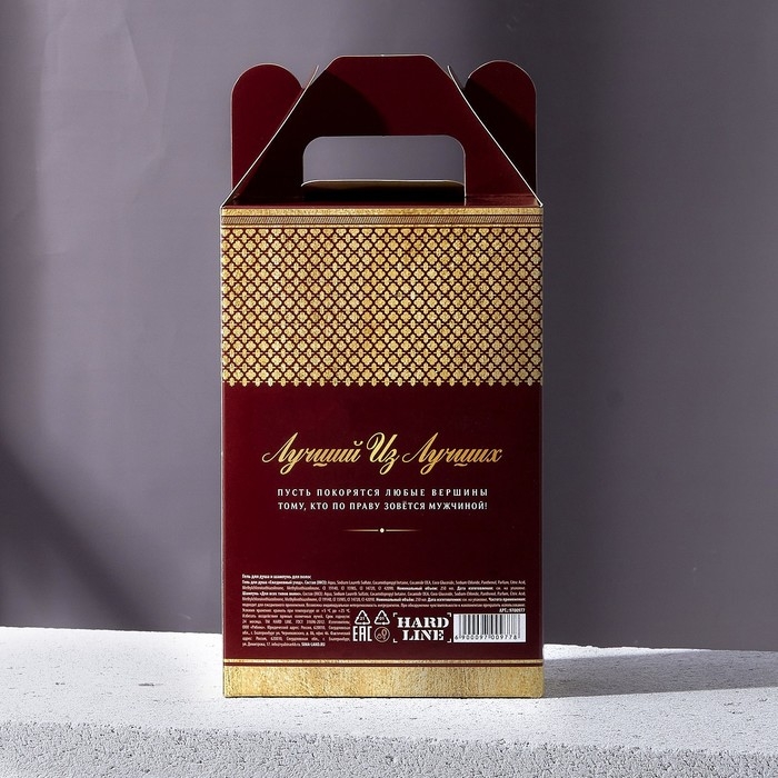 Набор &laquo;Первому во всём&raquo;, гель для душа и шампунь для волос во флаконах виски, 2х250 мл