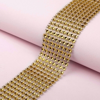 Лента с имитацией страз, 4 см, 9 &plusmn; 1 м, цвет золотой