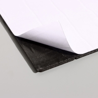 Панель самоклеящаяся 30*30см мягкая, треугольники коричневые Панель самоклеящаяся 30*30см мягкая, треугольники коричневые