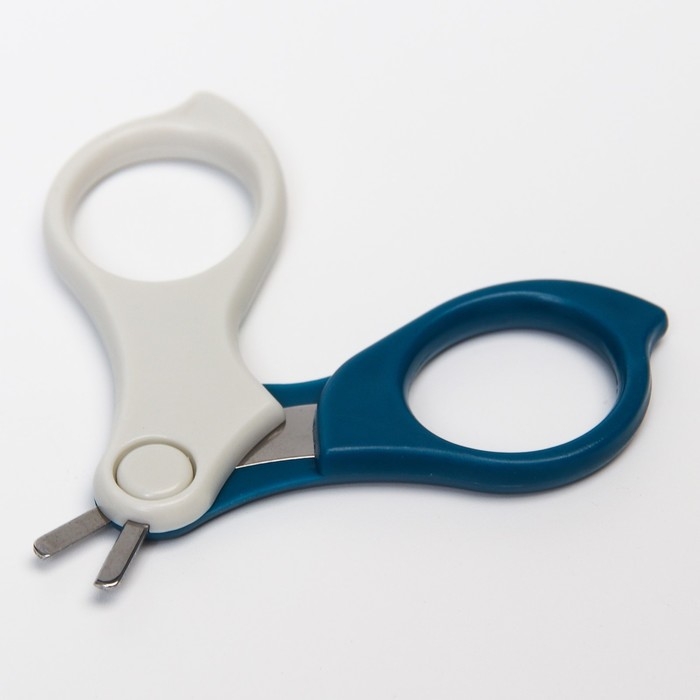 Набор маникюрный детский «Обезьянка»: ножницы, щипчики, пилочка, пинцет, цвет синий Набор маникюрный детский «Обезьянка»: ножницы, щипчики, пилочка, пинцет, цвет синий