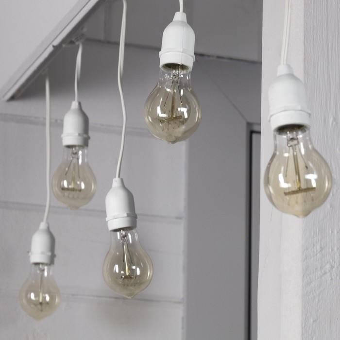 Гирлянда «Ретро белт-лайт» со свесами 10 и 20 см, 10 м, IP54, УМС, 2W, белая нить, шаг 50 см, Е27 (без ламп), 220 В Гирлянда «Ретро белт-лайт» со свесами 10 и 20 см, 10 м, IP54, УМС, 2W, белая нить, шаг 50 см, Е27 (без ламп), 220 В