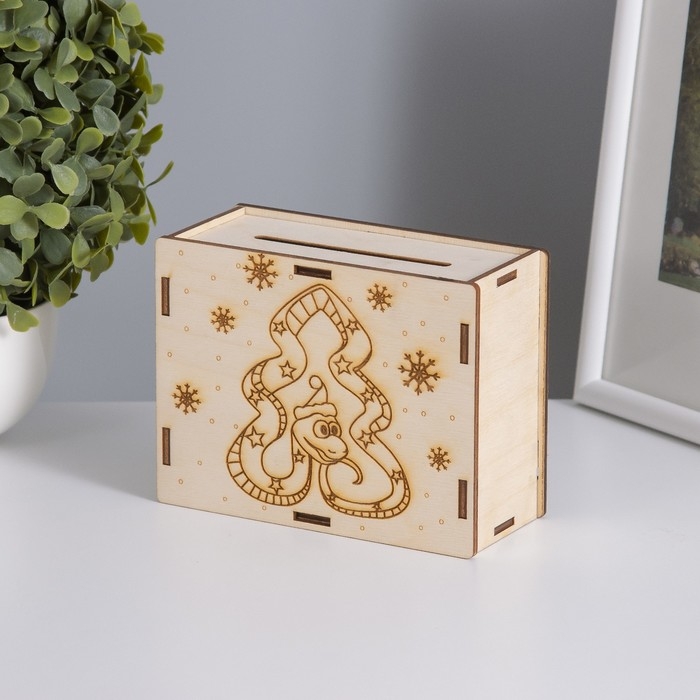 Копилка Копилка "Змея ёлка" 13х10х5 см