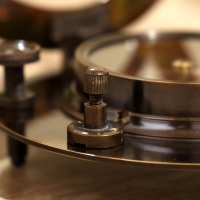 Компас с солнечными часами 11 см, латунь Компас с солнечными часами 11 см, латунь