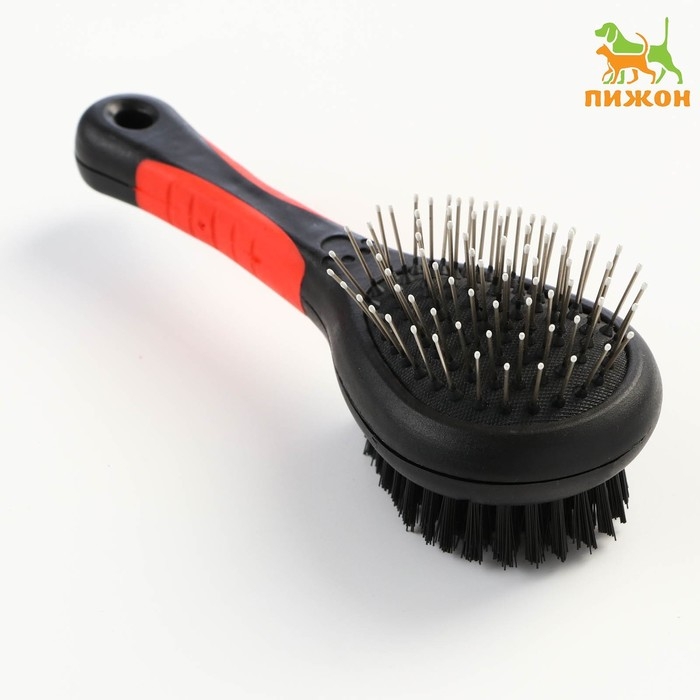 Щётка-расчёска двухсторонняя, 17,5 х 6,5 см, нескользящая ручка, чёрно-красная Щётка-расчёска двухсторонняя, 17,5 х 6,5 см, нескользящая ручка, чёрно-красная
