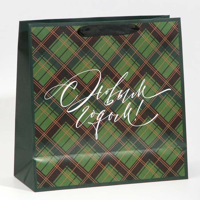 Пакет подарочный новогодний ламинированный квадратный &laquo;New Year&raquo;, 30 х 30 х 12 см, Новый год