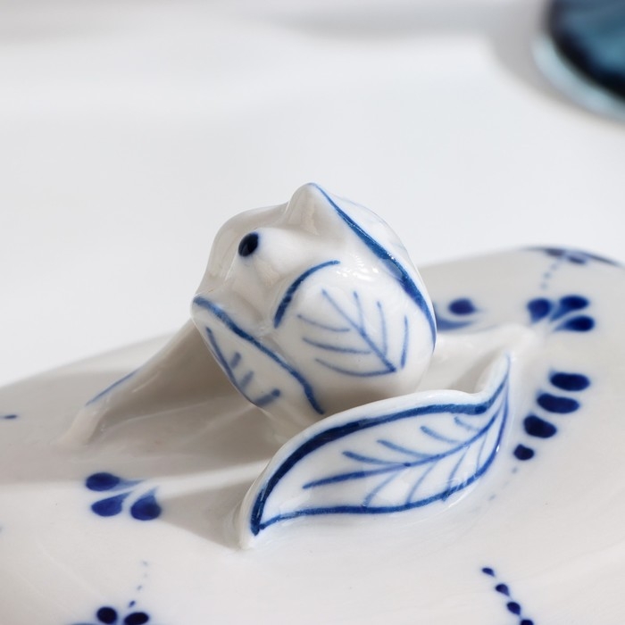 Маслёнка &laquo;Тюльпан&raquo;, 16х10,5х10 см, гжель