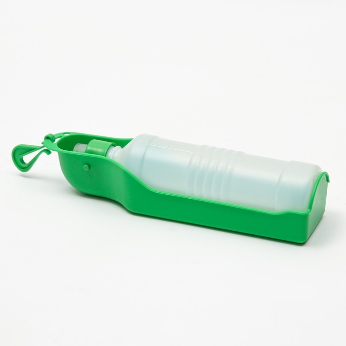 Поилка прогулочная 500 мл, зеленая Поилка прогулочная 500 мл, зеленая