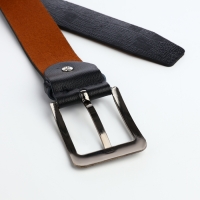 Ремень мужской, ширина 3,5 см, винт, пряжка металл, цвет чёрный Ремень мужской, ширина 3,5 см, винт, пряжка металл, цвет чёрный