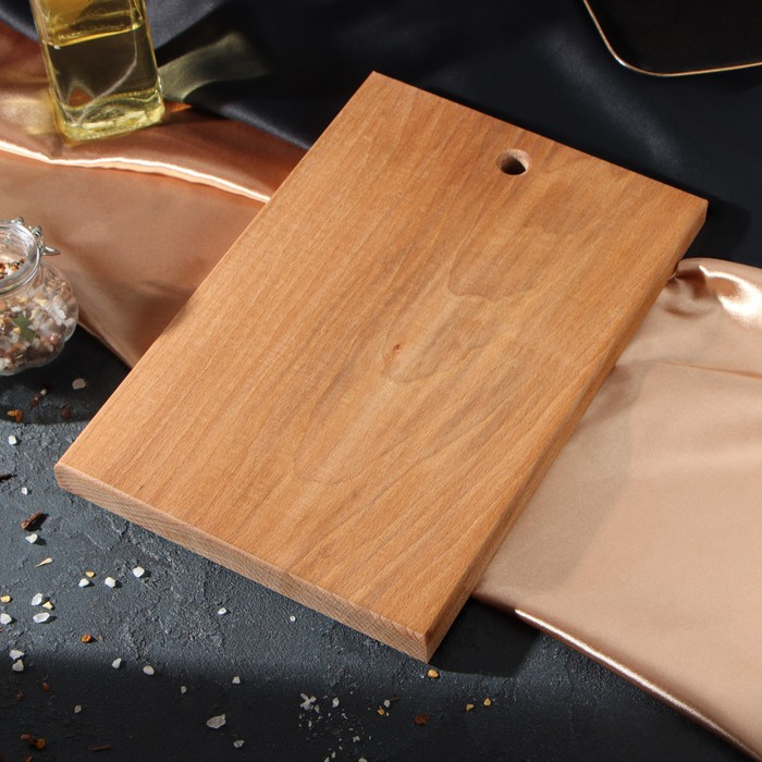 Доска разделочная с отверстием Magistro, цельный массив бука, 30&times;20&times;2,2 см