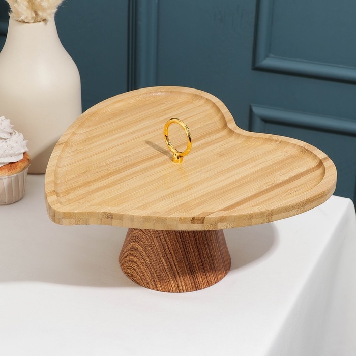 Блюдо для подачи на подставке Доляна &laquo;Сердце&raquo;, 27&times;27 см, бамбук