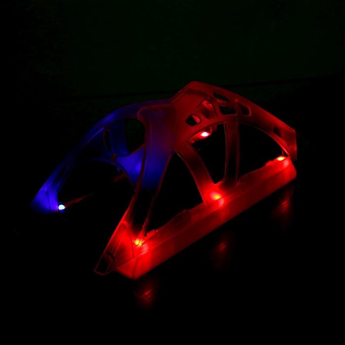 Автотрек &laquo;Турбо кросс&raquo;, с 4 машинами работает от сети, длина трека 8,38 м.