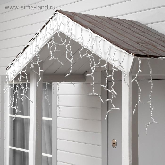 Гирлянда Гирлянда "Бахрома" 3 х 0.6 м , IP65, УМС, белая нить каучук, 108 LED, свечение тёплое белое, 220 В