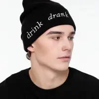 Шапка с вышивкой Drunk, черная