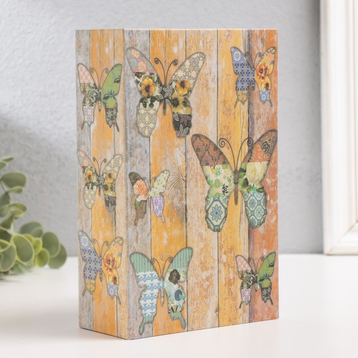 Шкатулка книга пластик, металл Шкатулка книга пластик, металл "Бабочки пэчворк" 5,5х12х18 см