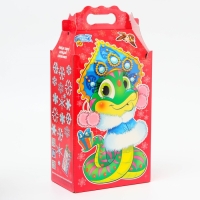 Новый год. Подарочная коробка Новогодняя Корпоратив "Весельчаки" с игрой и анимацией 20,3 х 12,3 х 41 см. Новый год. Подарочная коробка Новогодняя Корпоратив "Весельчаки" с игрой и анимацией 20,3 х 12,3 х 41 см.