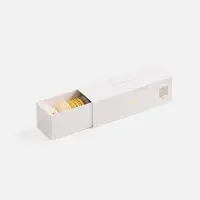 Набор из 6 пирожных макарон